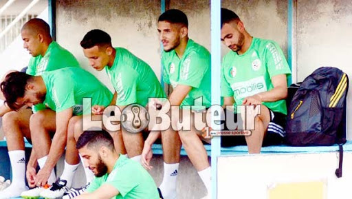 Neghiz sort les cartes Ghezzal et Benzia