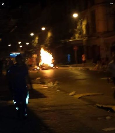 Nuit chaude au centre de Annaba