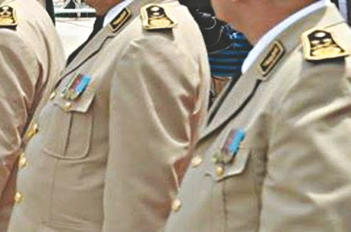 Obligation de réserve des militaires reversés dans la vie civile Des officiers à la retraite et des juristes réagissent