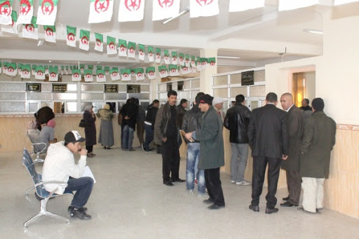 Observatoire national du service public: examen des actions engagées en 2015