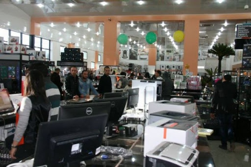 Oran: les centres commerciaux, autre endroit de divertissement durant les soirées de ramadhan