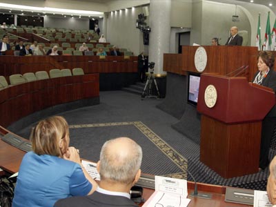 Projets de loi sur les statuts des officiers de réserve et des personnels militaires Manque d’intérêt à l’hémicycle