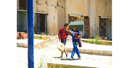 Séisme de Médéa : caravane de solidarité des Zibans avec les sinistrés de Mihoub