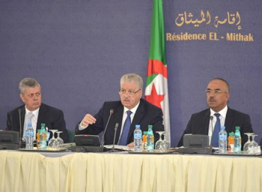 Sellal présente les grandes lignes du nouveau modèle de croissance économique