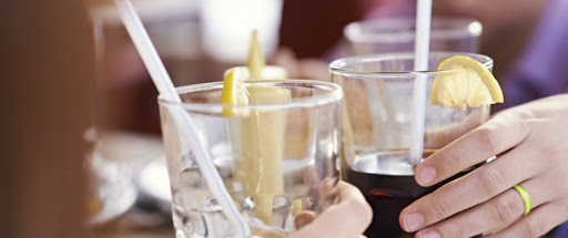 Stévia dans les boissons : une bonne alternative nutritionnelle ?