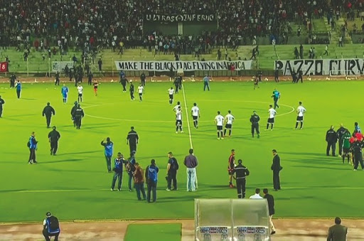 Suite aux incidents ayant émaillé la rencontre ESS-Sundowns: 34 supporters interdits d’accès au stade du 8-Mai-1945