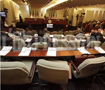 Sur 896 questions, il n’a avancé que 348 réponses :Le gouvernement fait attendre les députés