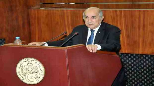 Tebboune réitère l&rsquo;engagement de distribuer tous les logements « AADL1 » avant la fin 2016