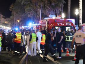 Attentat à Nice: le Président Bouteflika indigné, souligne que « l’Algérie condamne énergiquement cet acte barbare »