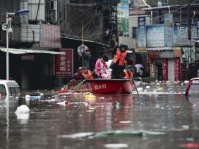 Chine : Les pluies torrentielles font 128 morts selon un nouveau bilan