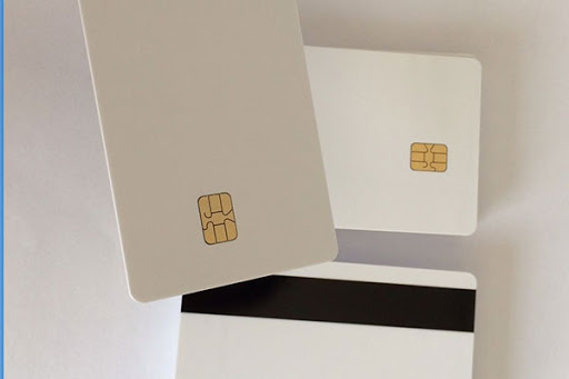 Des cartes de séjour biométriques pour les étrangers