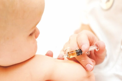 Deux semaines après le drame de Rouiba, les parents encore réticents à vacciner leurs bébés “Il n’y a aucun risque”, insiste le ministère de la Santé