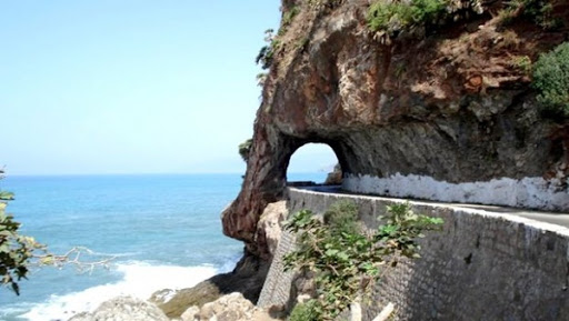 Jijel: entre mer et montagne, la corniche invite au voyage