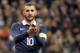 La réaction de Karim Benzema, et celle imaginée par les internautes après France-Portugal