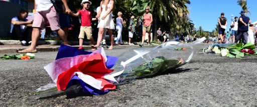 Les 84 victimes de l’attentat de Nice identifiées, qui sont-elles?