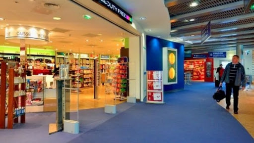 Les locaux commerciaux au niveau des aéroports, soumis au contrôle « sans exclusive »