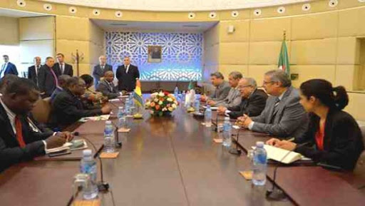 M. Lamamra reçoit le représentant spécial du ministre ghanéen des Affaires étrangères