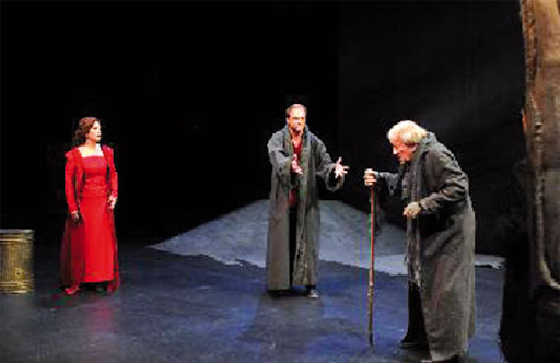 Œdipe-Roi, présentée à Alger : « L’art du mouvement lent »