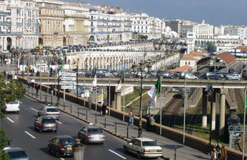 Selon le mensuel Afrique Asie : La réforme en Algérie vise la libération des initiatives