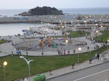 TIGZIRT:Les commerçants ferment la daïra