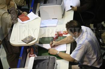 Trafic dans les APC :Où va l’argent des emplois fictifs?