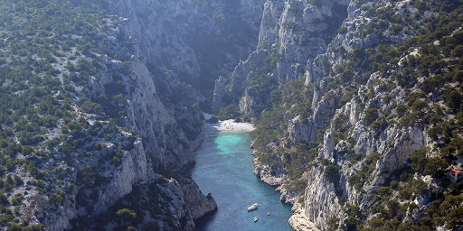 Trois hommes arrêtés pour avoir crié « Allah Akbar » à Marseille