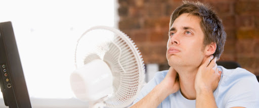 Vous avez chaud ? Cinq choses à savoir pour maîtriser votre transpiration