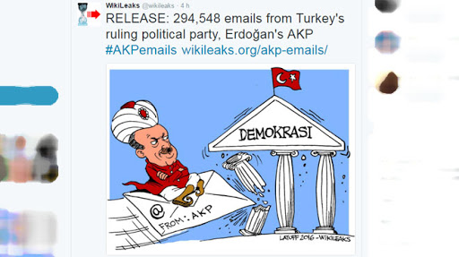 WikiLeaks dévoile près de 300.000 e-mails du parti d’Erdogan: celui-ci censure le site en Turquie