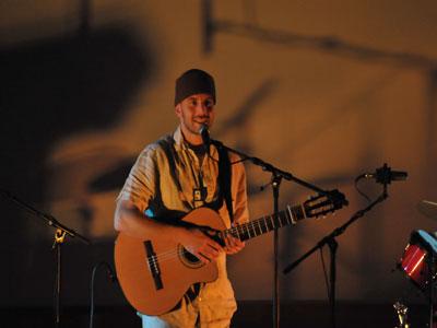 Concert d’Ousman Danedjo à la salle Cosmos (OREF)