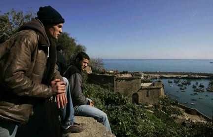 6000 DA pour les chômeurs algériens