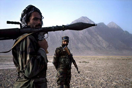 Afghanistan : deux civils tués dans une attaque à la roquette.