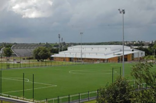 Aït Yahia-Moussa (Draâ El-Mizan): Le stade communal enfin revêtu en gazon synthétique