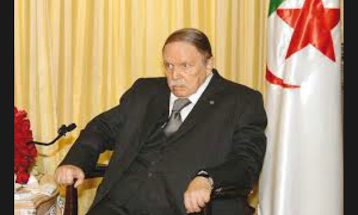 Algérie : Deux ans de prison pour un poème diffusé sur Facebook