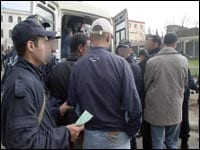 Attentats terroristes : 72 personnes arrêtées