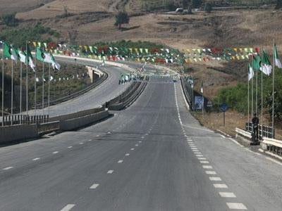 Autoroute Est-Ouest, plusieurs projets livrés avant les délais