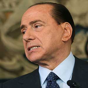 Berlusconi : « Je ne suis pas un saint »