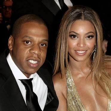 Beyoncé et Jay-Z en vacances : attaqués par un paparazzi