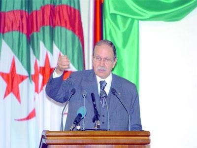 Bouteflika accuse la France de ne pas rendre justice à L&rsquo;Algérie