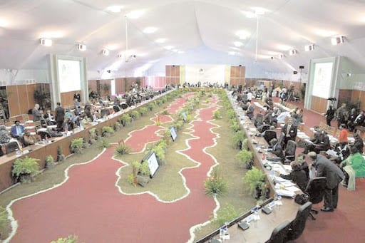 Bouteflika conduit une importante délégation au Venezuela