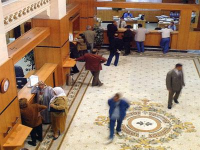 Bouteflika insiste sur la réforme des systèmes bancaire et financier