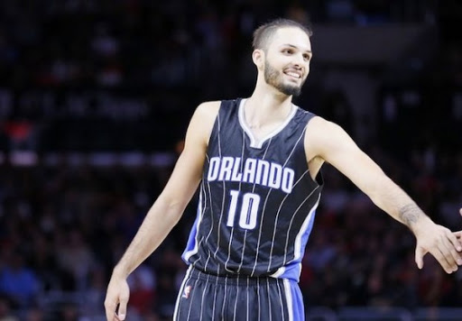 Camp d&rsquo;entraînement de jeunes talents animé par Evan Mehdi Fournier à Alger