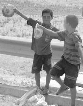 Ces jeunes débrouillards du Ramadhan