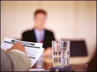 Comment les grandes entreprises recrutent les cerveaux ?