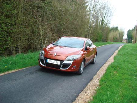 Découvrez la Renault Mégane Coupé 1.5dCi 105ch