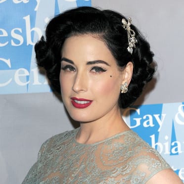 Dita Von Teese sur scène à Paris à la rentrée
