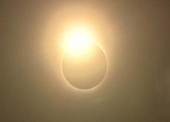 Éclipse : rendez-vous céleste