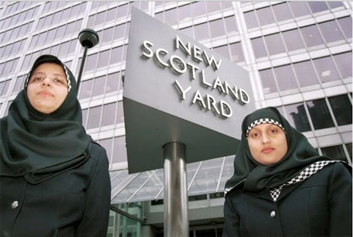 Ecosse : les policières Ecossaises libres de porter le hidjab