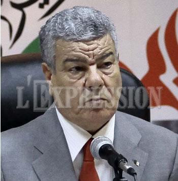 En prévision des échéances électorales: Le FLN tente de recoller les morceaux