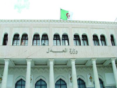 Extradition de Khalifa : Lakhdari révèle les détails