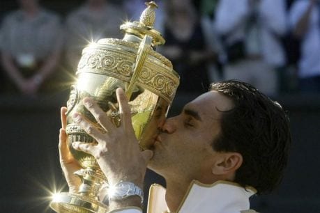 Federer remporte Wimbledon et bat les records de titres du Grand Chelem